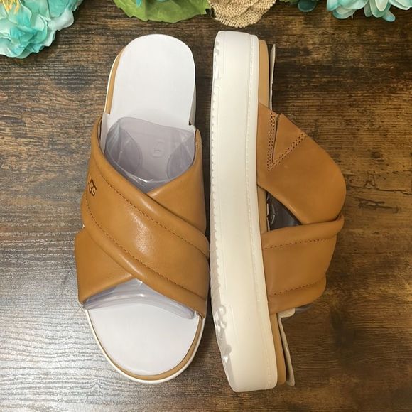 Ugg Zayne Tan Leather Crossband Sandals - Picture 3 of 6
